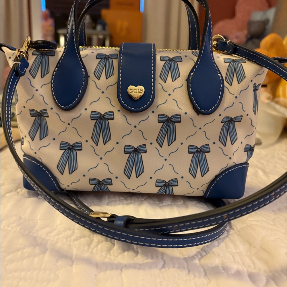 Stoney Clover Lane Blue and Cream Bow Crossbody Bag Pouchette